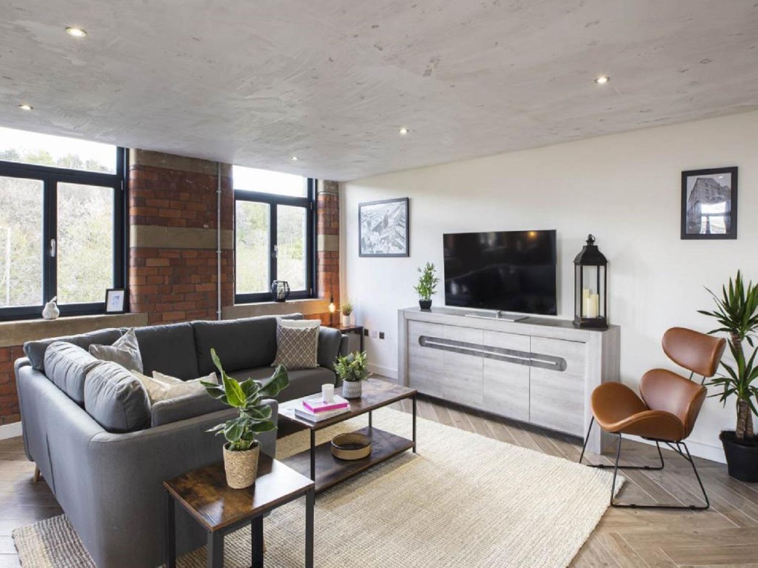 5-bedroom Luxury Duplex Penthouse