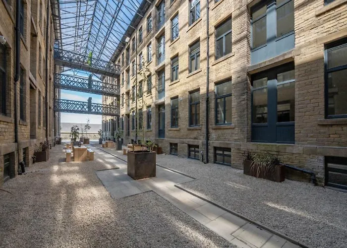 5-Bedroom Luxury Duplex Penthouse
